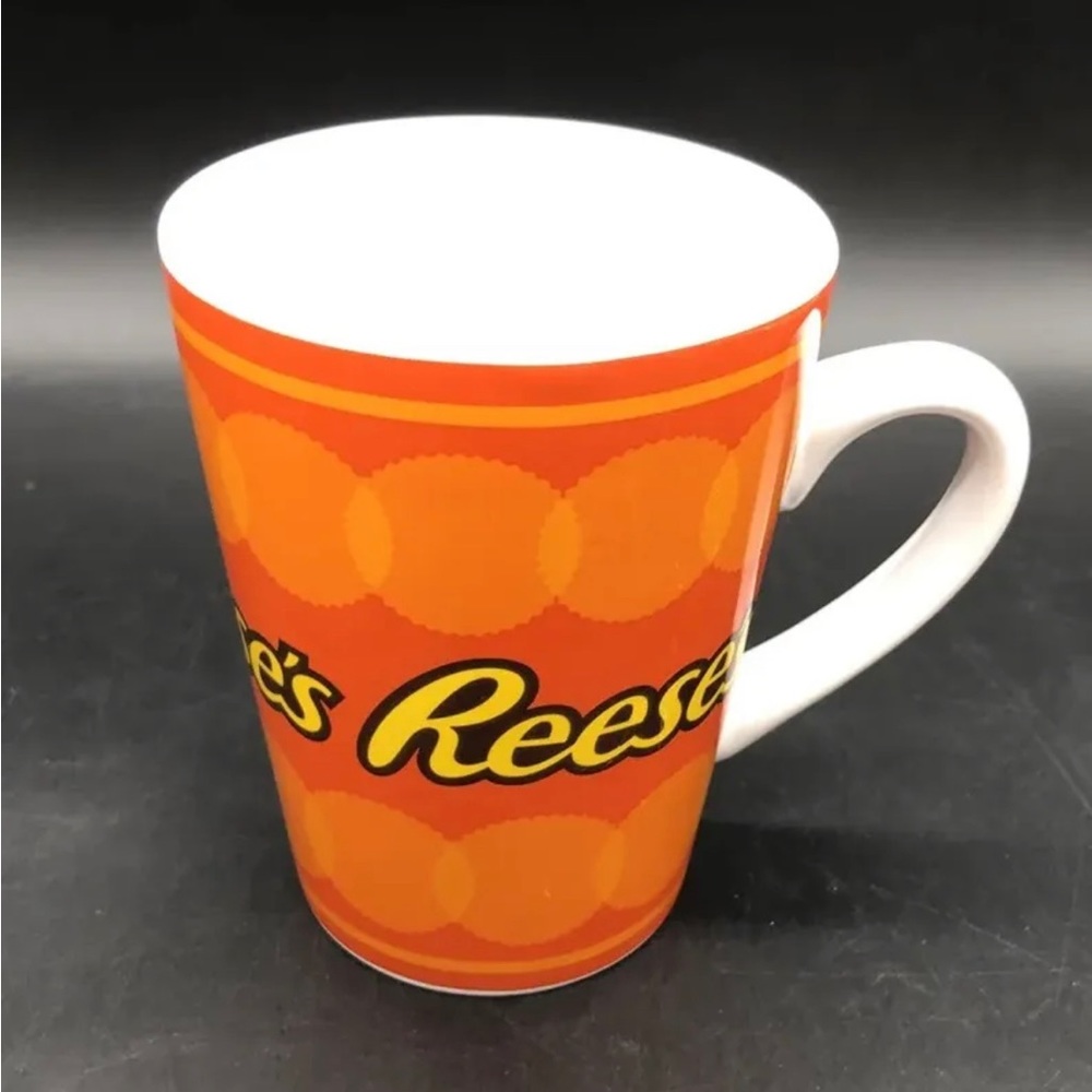 REESE'S Peanut Butter Cup Logo Coffee Cup/Mug Candy Chocolate